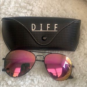 DIFF Sunglasses 🕶